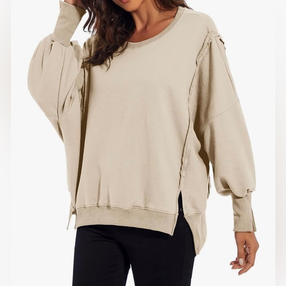 NWT Women’s Oversized Sweatshirt Casual Side Split Hem Boyfriend Pullover SZ: M - Picture 1 of 4